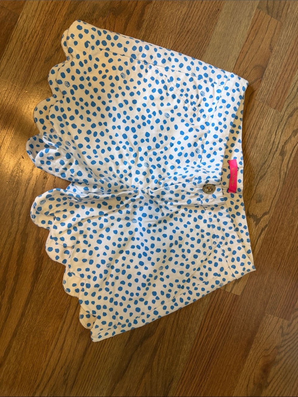 Lilly Pulitzer White Shorts with Blue Dot Scallop Hem